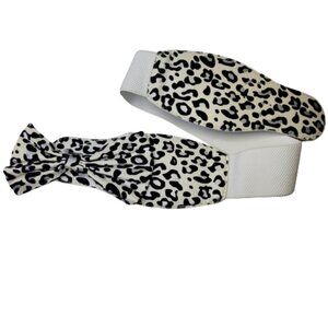 White and Black Animal Print Belt - NEW
